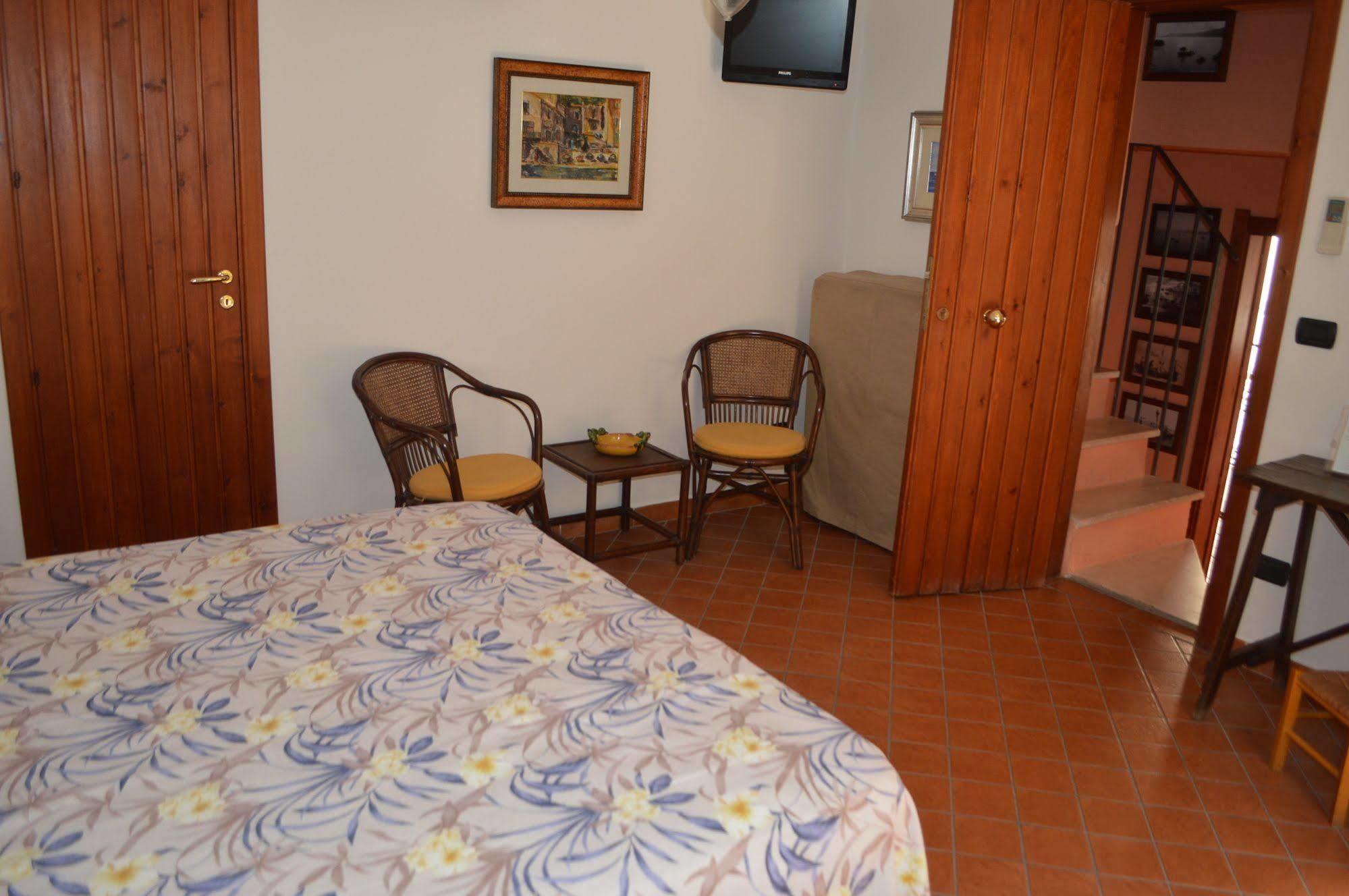 Le Piccole Grotte Bed & Breakfast Scilla Ngoại thất bức ảnh