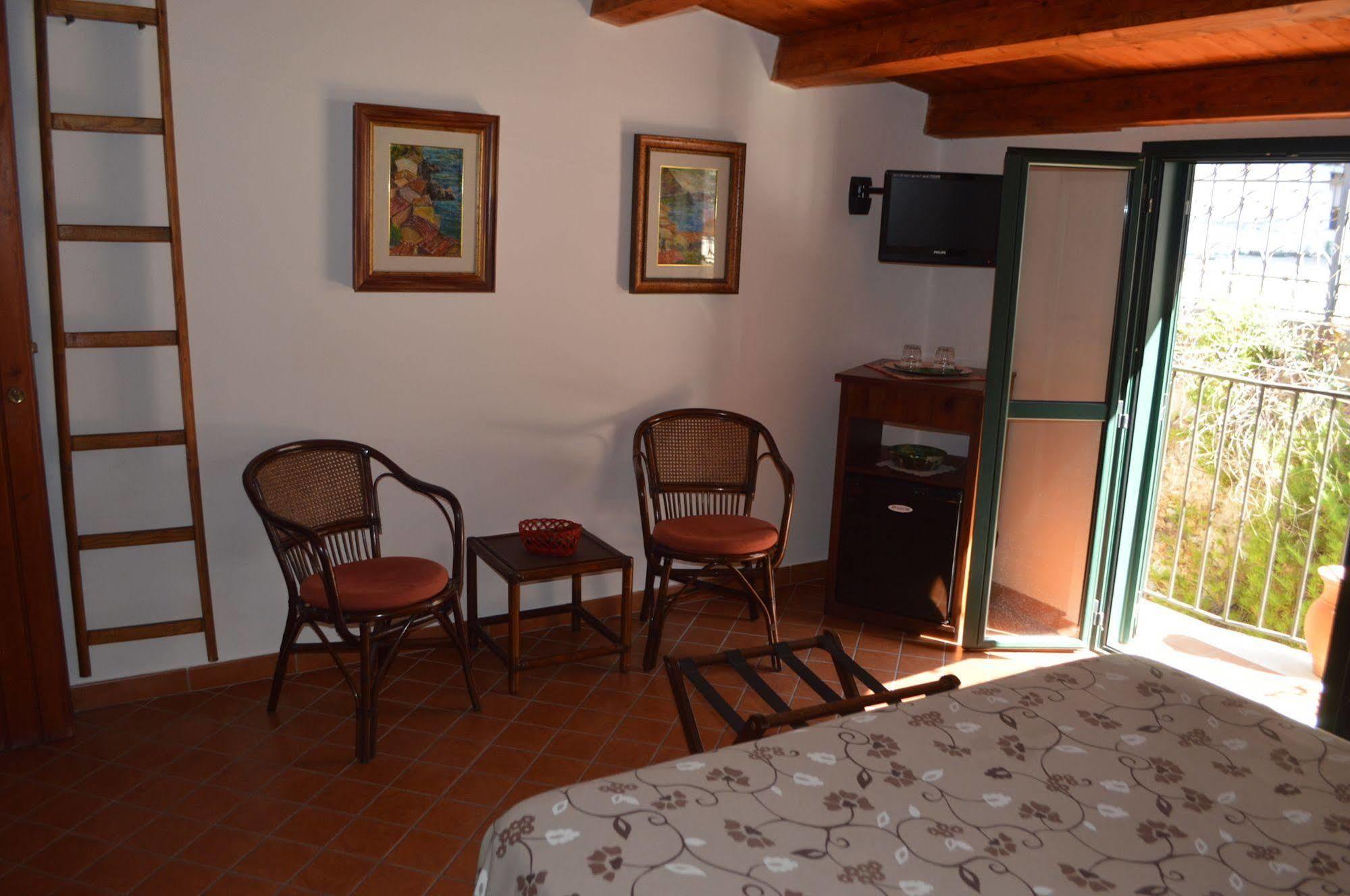 Le Piccole Grotte Bed & Breakfast Scilla Ngoại thất bức ảnh