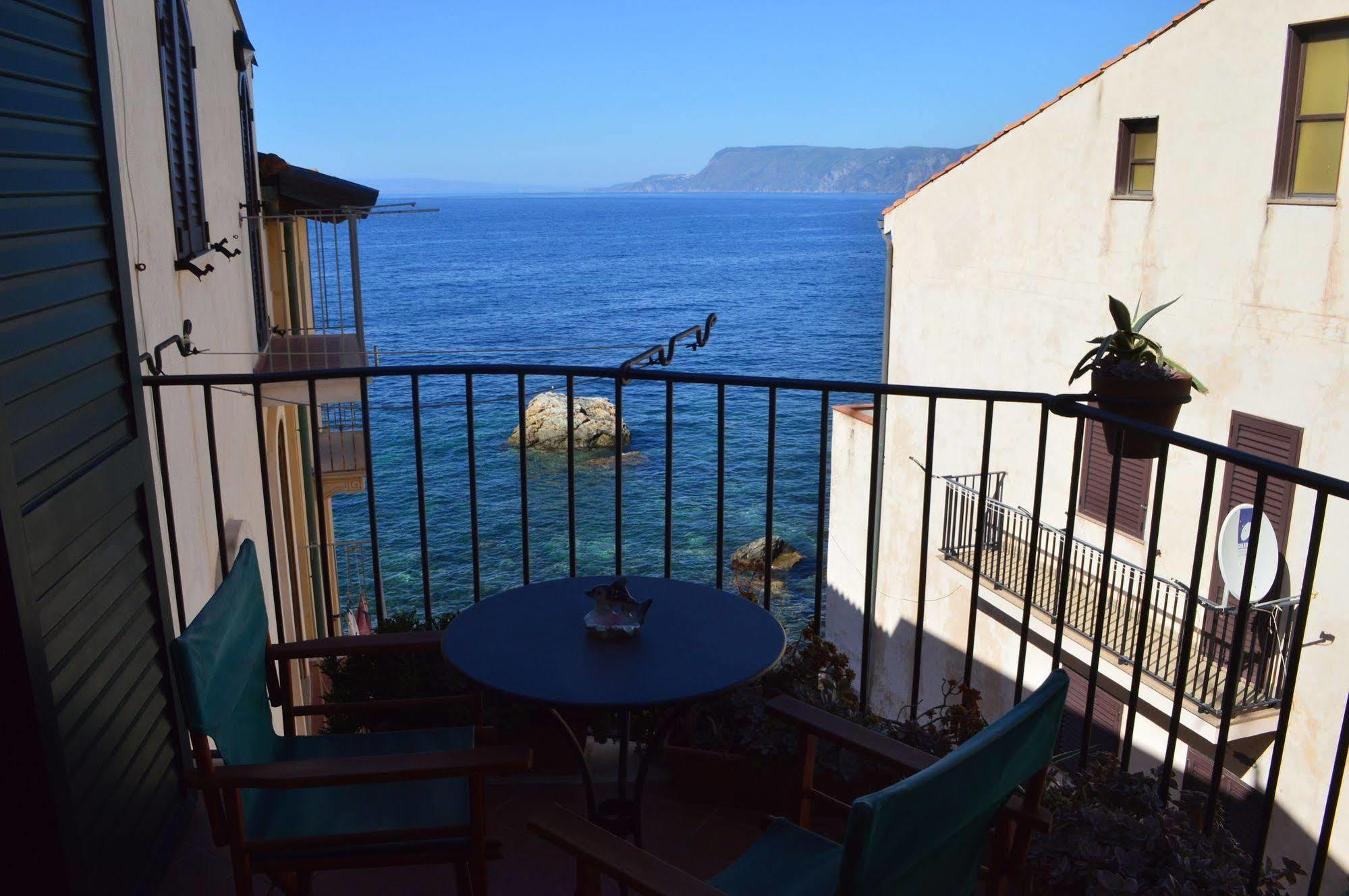 Le Piccole Grotte Bed & Breakfast Scilla Ngoại thất bức ảnh
